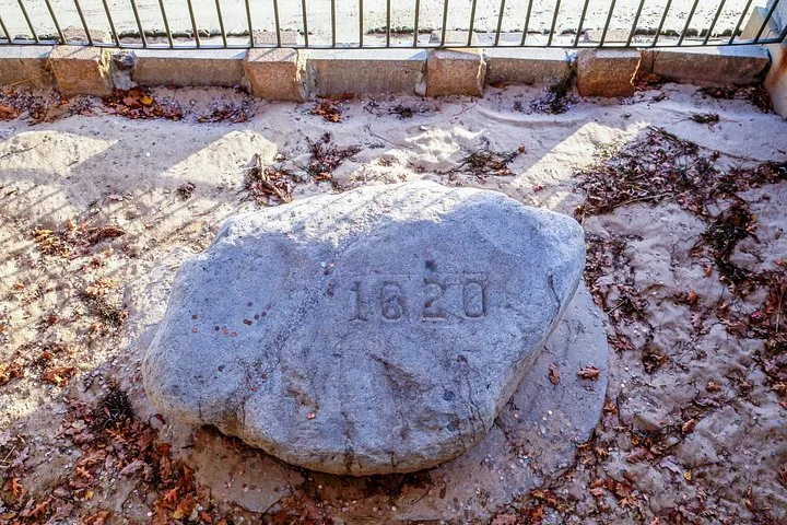 Plymouth Rock with the year 1620 carved into it.